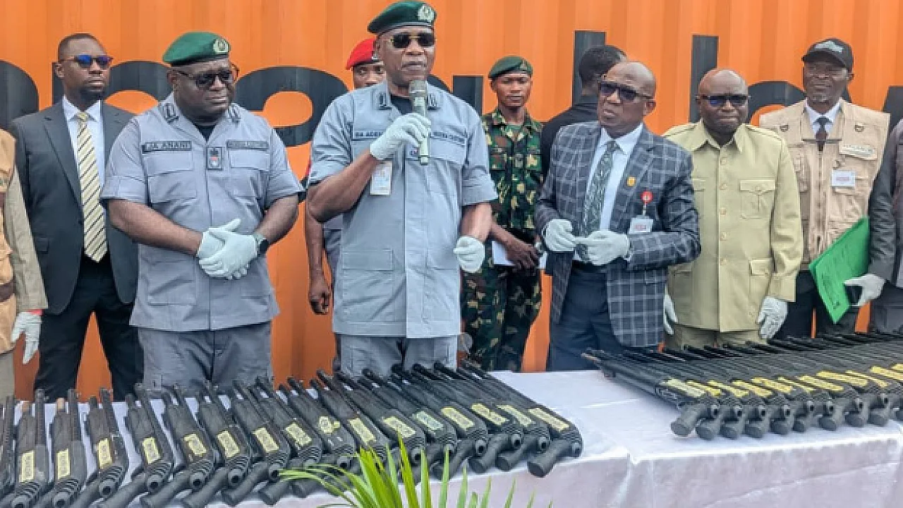 Oyo/Osun Customs Generates ₦65.7bn, Seizes Arms, Police Uniforms